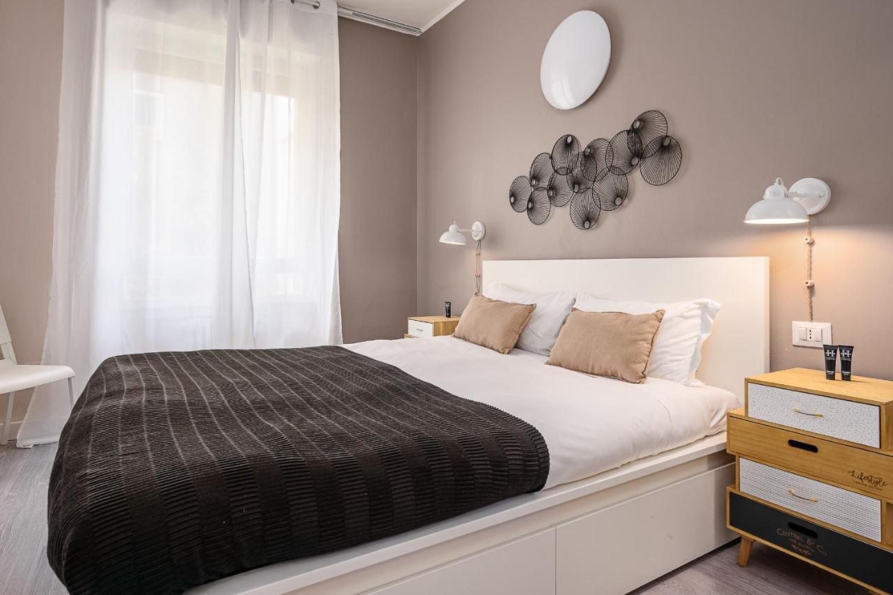 Hemeras Boutique Homes - Design Home In Canals District 밀라노 외부 사진